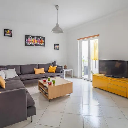 Miramar Tavira