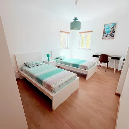 Os Dias Felizes تافيرا