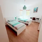 Os Dias Felizes Ταβίρα