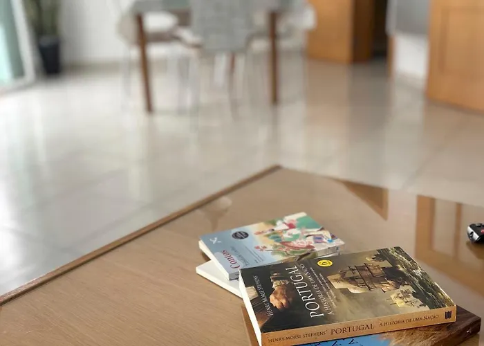 펜션 Os Dias Felizes 타비라